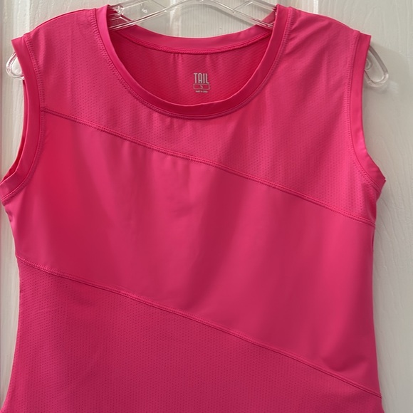 Tail Pink Coral Lightweight Tank Top Size Small - Picture 3 of 11
